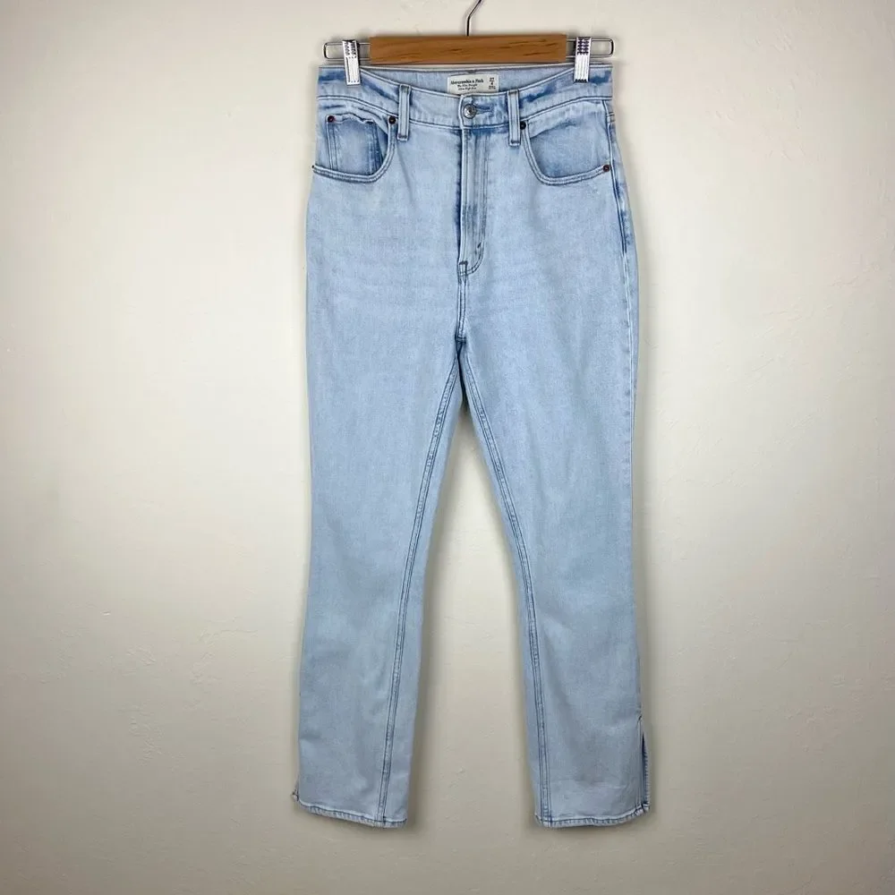 Abercrombie & Fitch Slim Straight Ultra High-Rise Jean